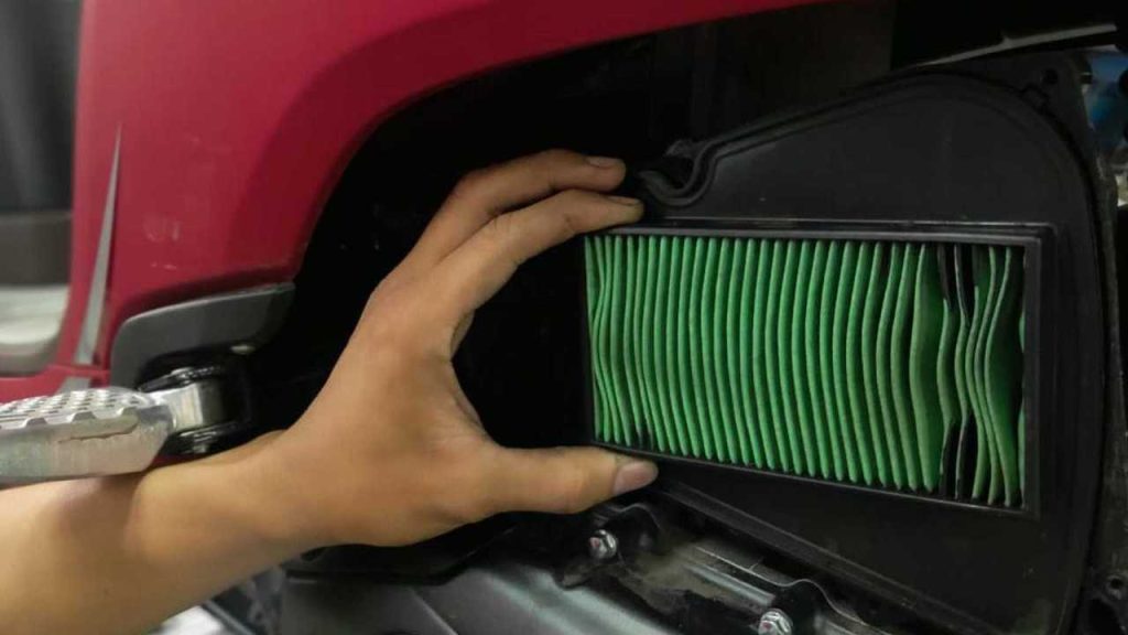 Cara Membersihkan Filter Udara Motor Yang Benar Panduan Lengkap Untuk Performa Optimal