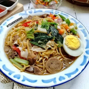 Mengungkap Kelezatan Tradisional Rekomendasi Tempat Makan Bakmi Jawa Masak Arang Terbaik